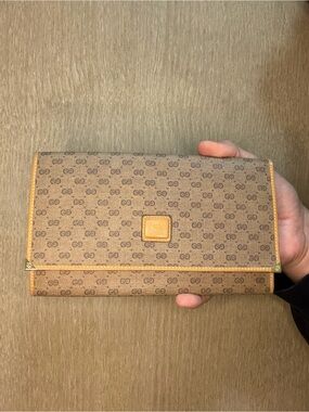 Authentic Vintage Gucci Micro GG Canvas Wallet with Tan Trim and Gold Accents